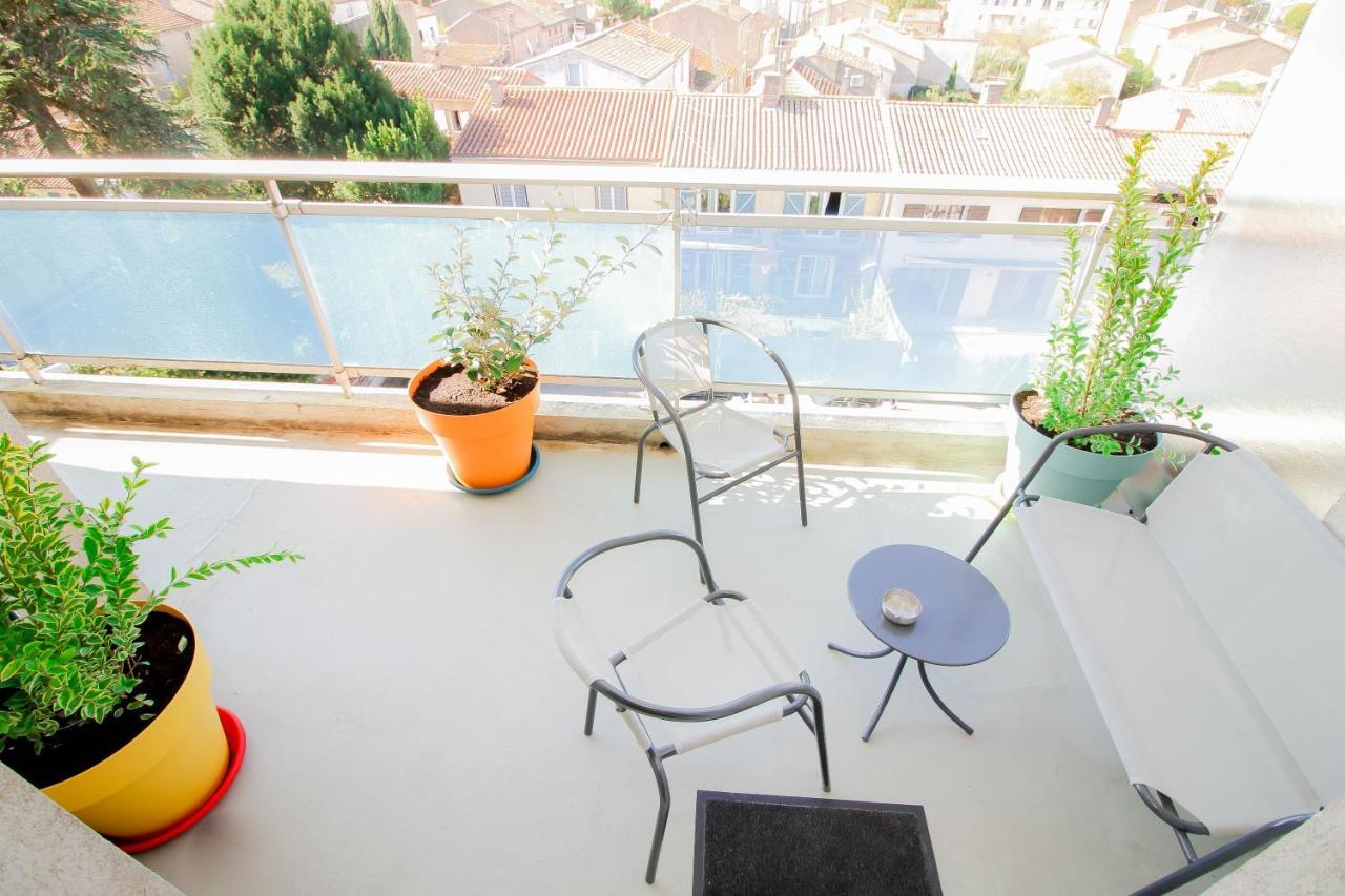 Carcassonne Centre Avec Balcon Et Parking Appartamento Esterno foto